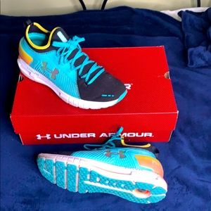 Under Armour HOVR Phantom SE Runners